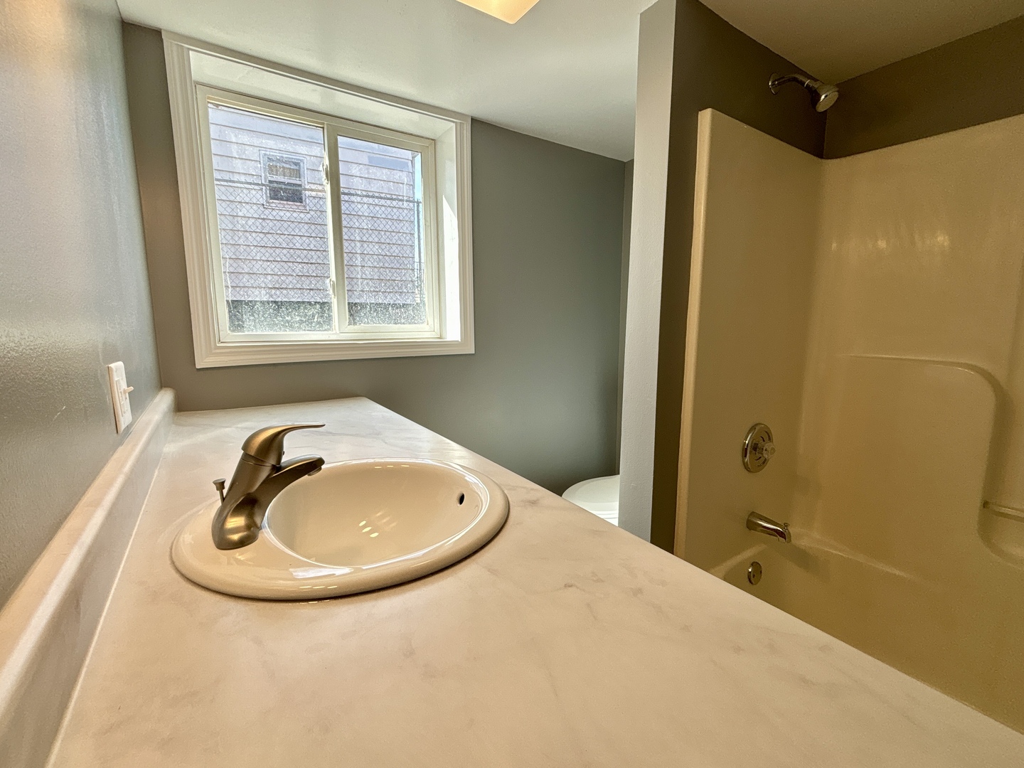 702 4th Avenue Ottawa, IL 61350 - Photo 17 of 29