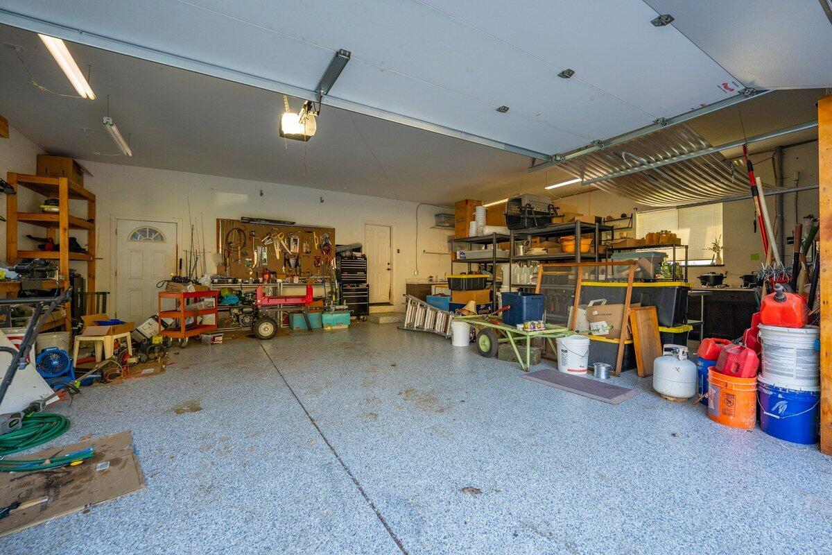 12757 Fern Road Whitmore, CA 96096 - Photo 32 of 62 a view of a room with gym equipment
