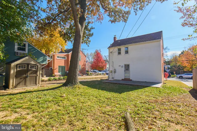 $3,100 | 3727 2nd Street South, Arlington, VA 22204