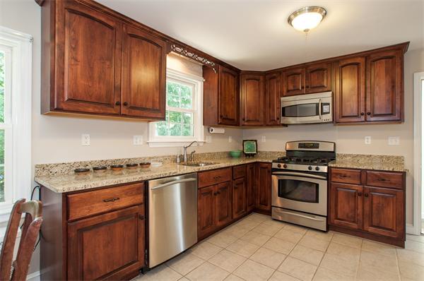 10 Adanac Road Milton, MA 02186 - Photo 7 of 28 Gallery Image 7