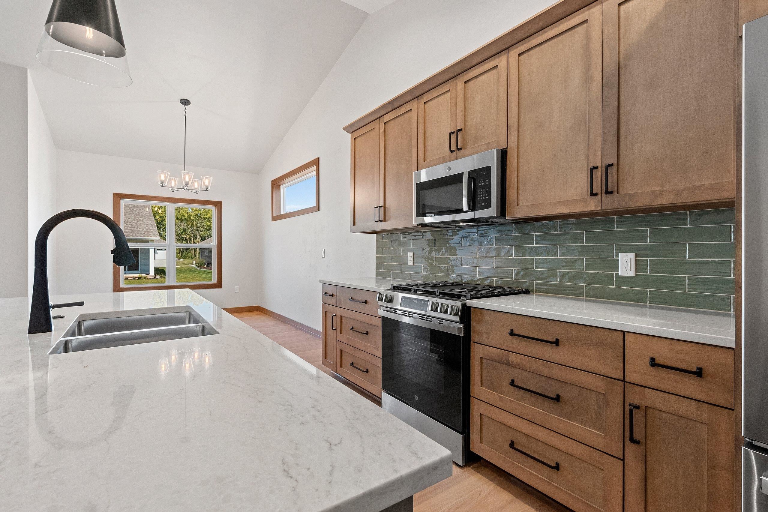 2334 Whispering Wind Lane Howard, WI 54303 - Photo 14 of 44