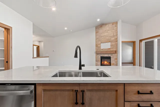 $439,900 | 2334 Whispering Wind Lane, Howard, WI 54303