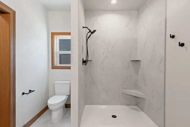 $439,900 | 2334 Whispering Wind Lane, Howard, WI 54303