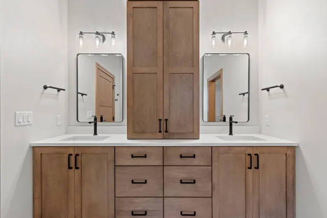 $439,900 | 2334 Whispering Wind Lane, Howard, WI 54303