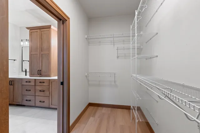 $439,900 | 2334 Whispering Wind Lane, Howard, WI 54303