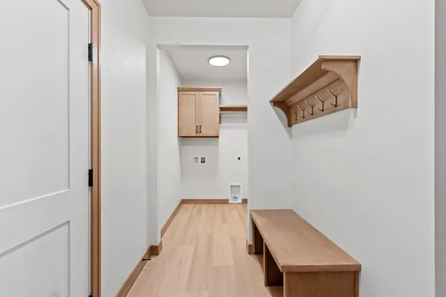 $439,900 | 2334 Whispering Wind Lane, Howard, WI 54303