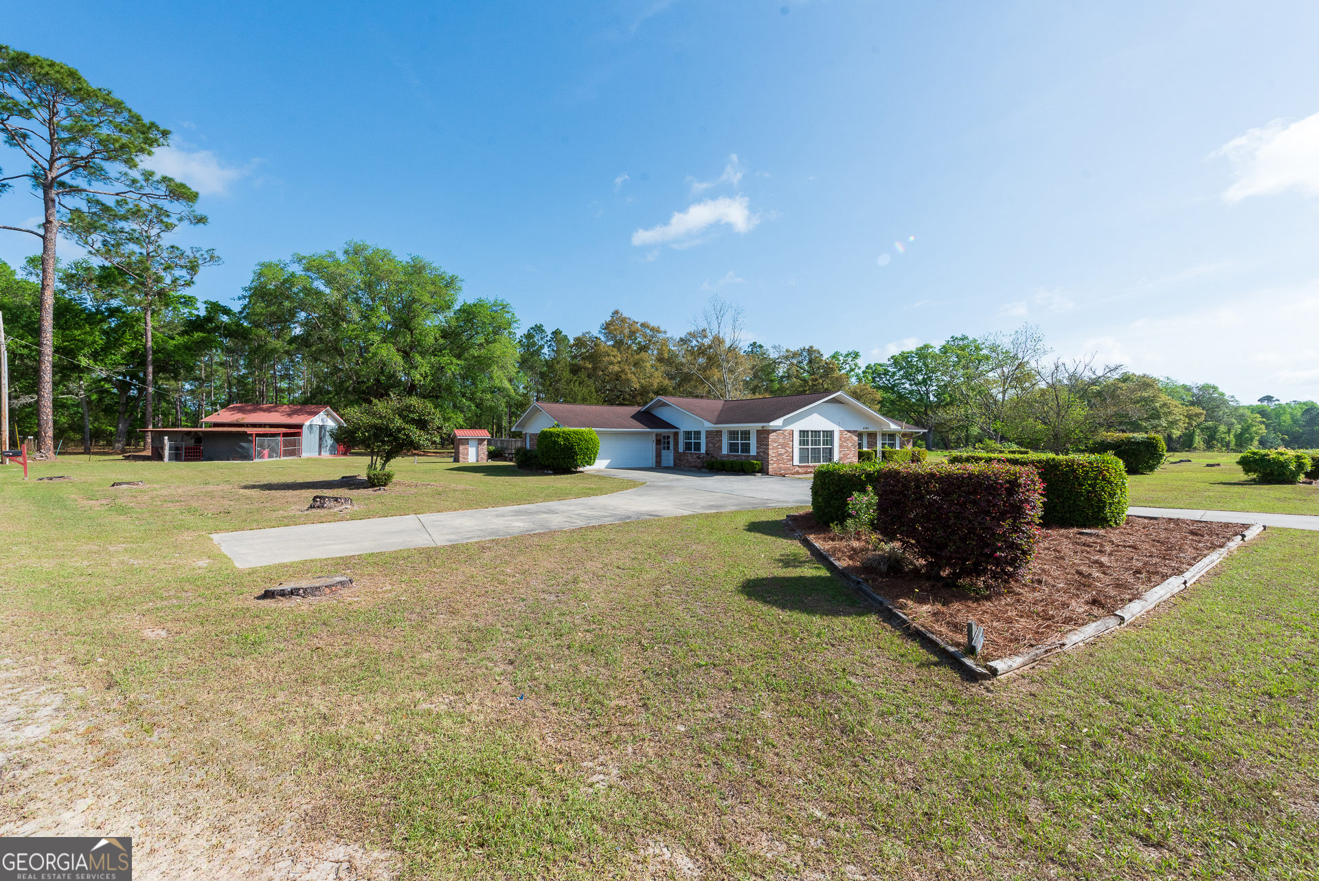 4582 St Johns Church Road Blackshear, GA 31516 - Photo 3 of 76