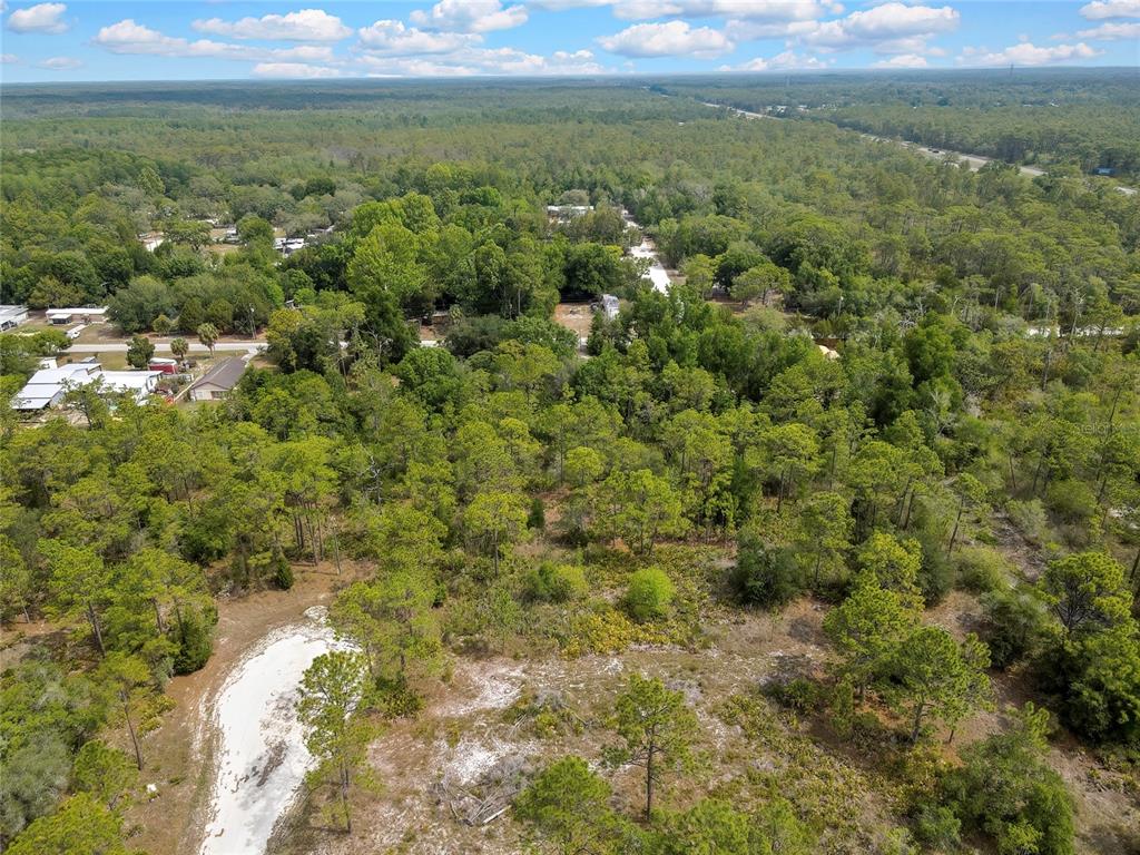 Parallel Road Weeki Wachee, FL 34614 - Photo 4 of 10