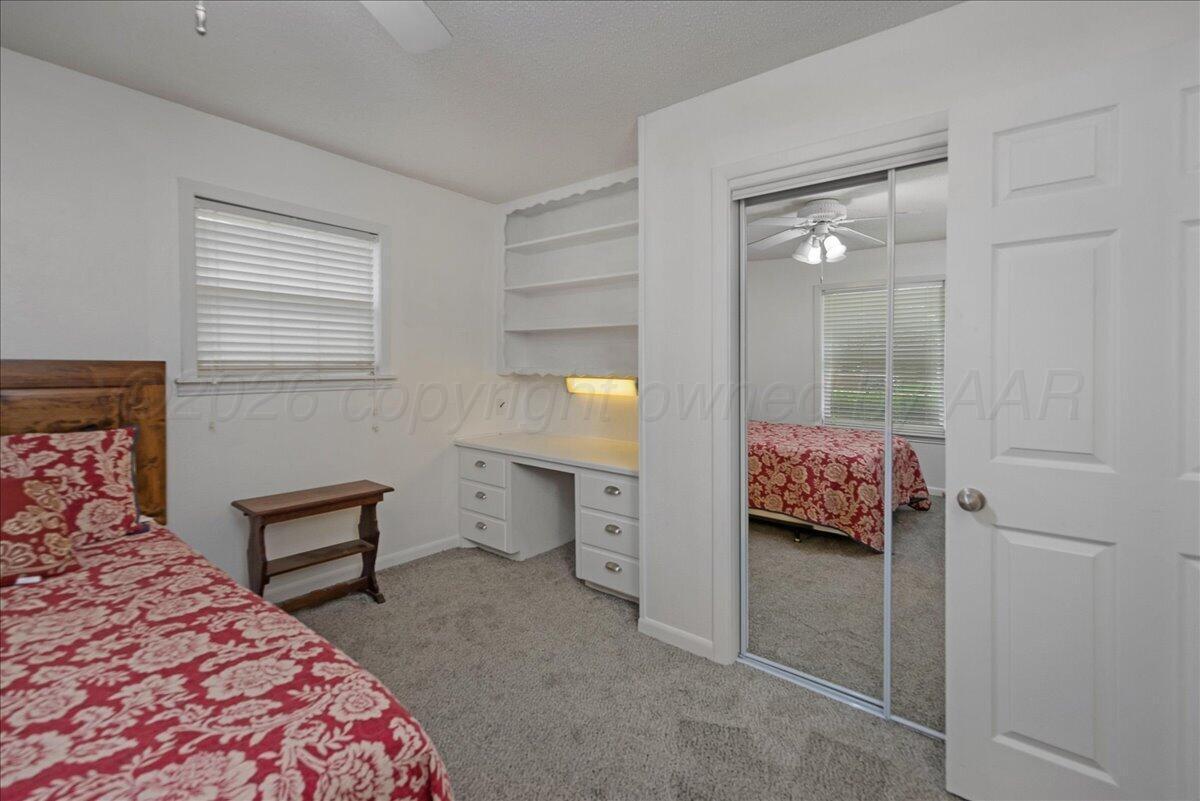 6215 Elmhurst Road Amarillo, TX 79106 - Photo 23 of 33 24-Bedroom 2 view 2