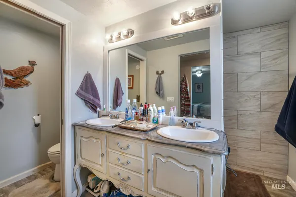 $370,000 | 107 Davis Drive, Filer, ID 83328