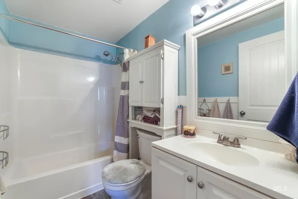 $370,000 | 107 Davis Drive, Filer, ID 83328