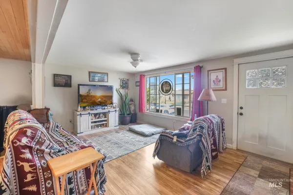 $370,000 | 107 Davis Drive, Filer, ID 83328