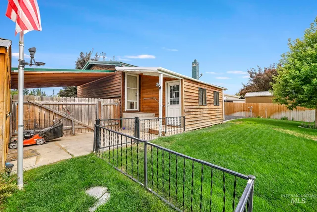 $370,000 | 107 Davis Drive, Filer, ID 83328