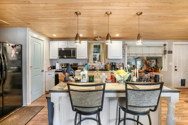 $370,000 | 107 Davis Drive, Filer, ID 83328