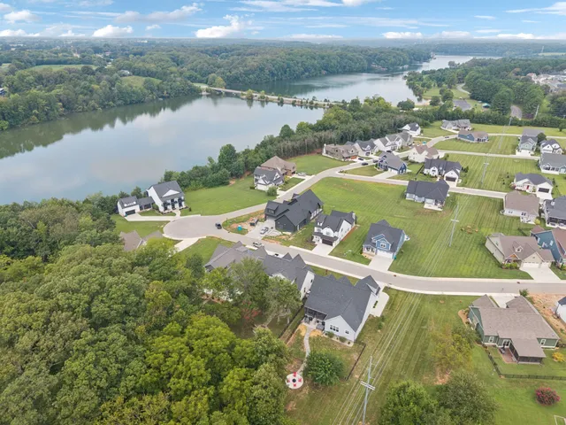 $799,900 | 397 Campfire, Winchester, TN 37398