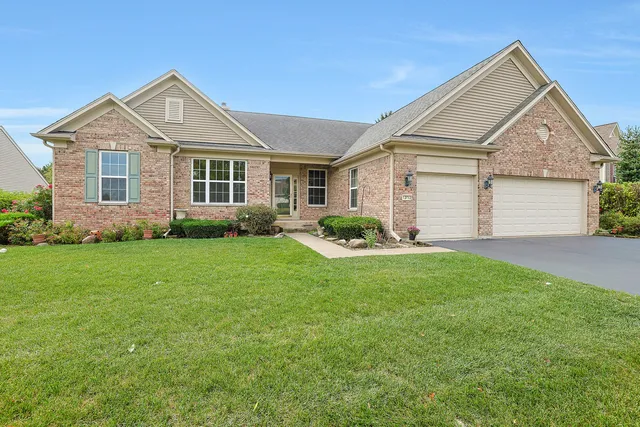 $659,900 | 13813 Roosevelt Drive, Huntley, IL 60142