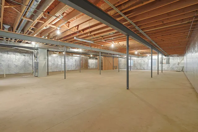 $659,900 | 13813 Roosevelt Drive, Huntley, IL 60142