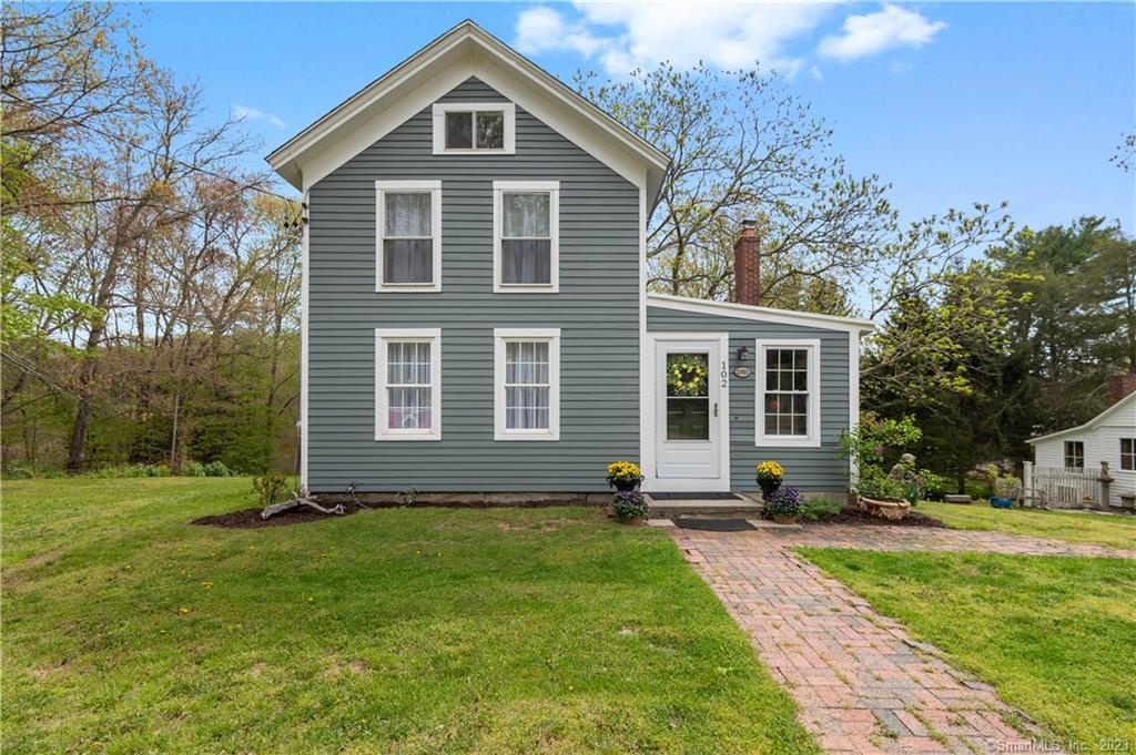 Gorgeous 102 Glenwood