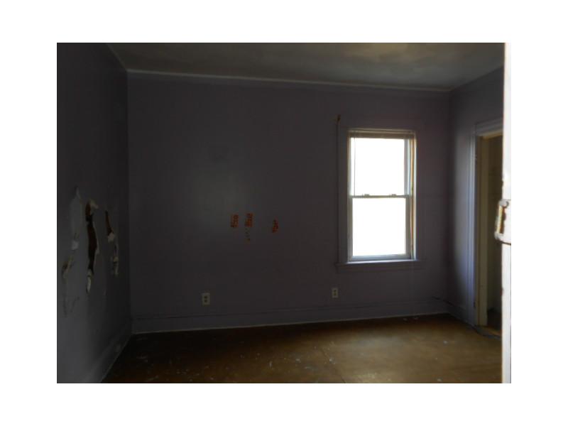 43 Harvest Street Providence, RI 02908 - Photo 7 of 15 Bedroom.