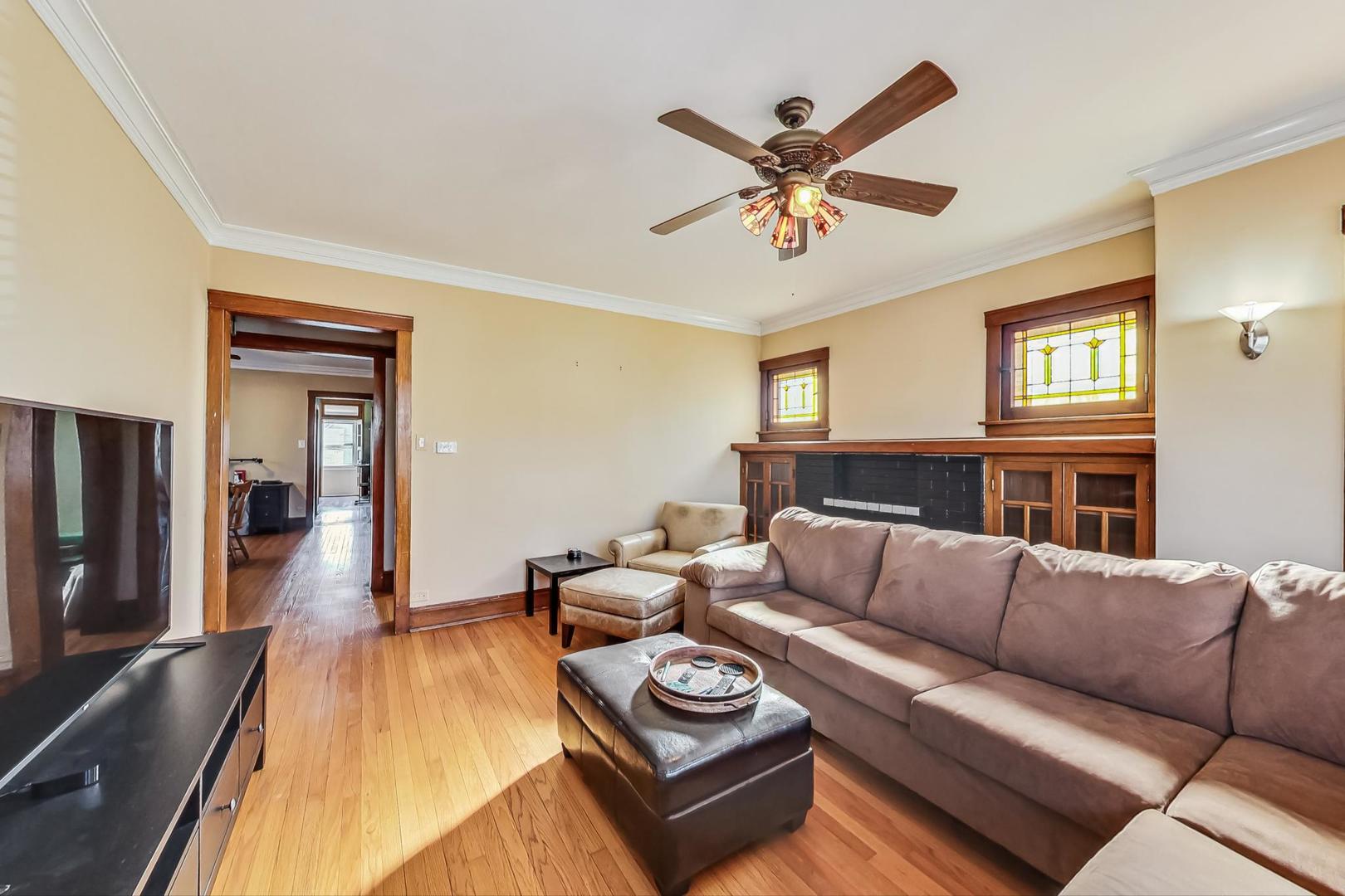 3929 North Drake Avenue Chicago, IL 60618 - Photo 29 of 60