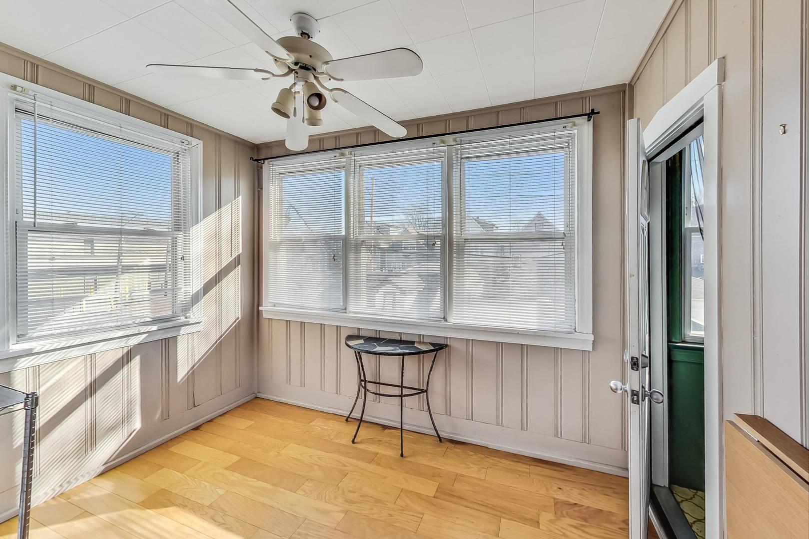 3929 North Drake Avenue Chicago, IL 60618 - Photo 41 of 60