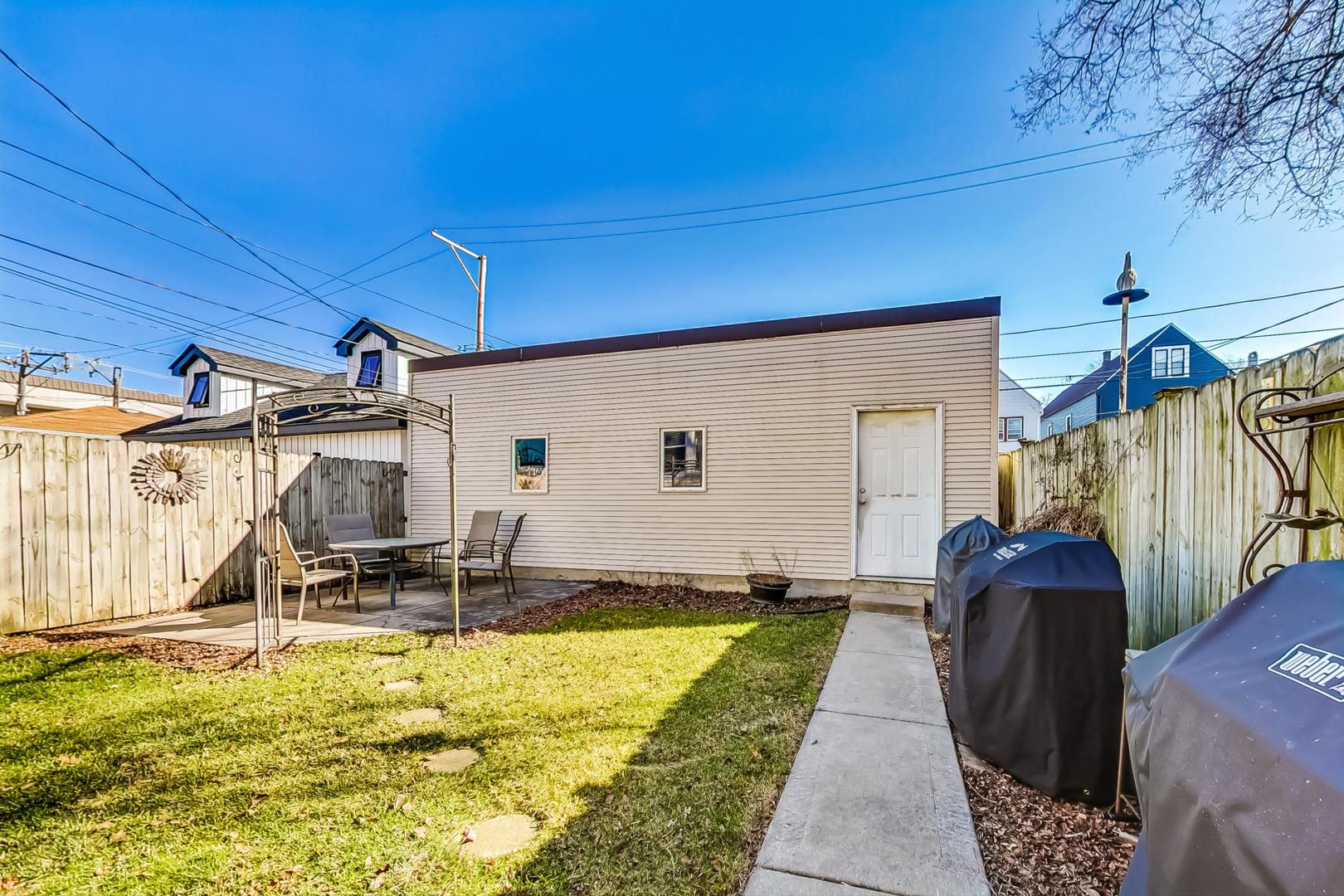 3929 North Drake Avenue Chicago, IL 60618 - Photo 58 of 60