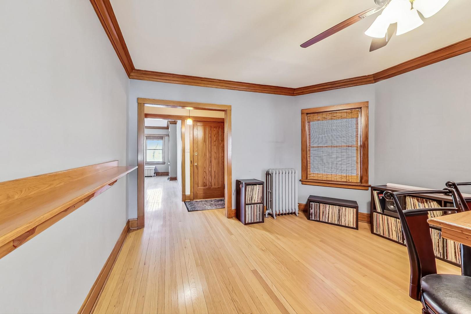 3929 North Drake Avenue Chicago, IL 60618 - Photo 10 of 60