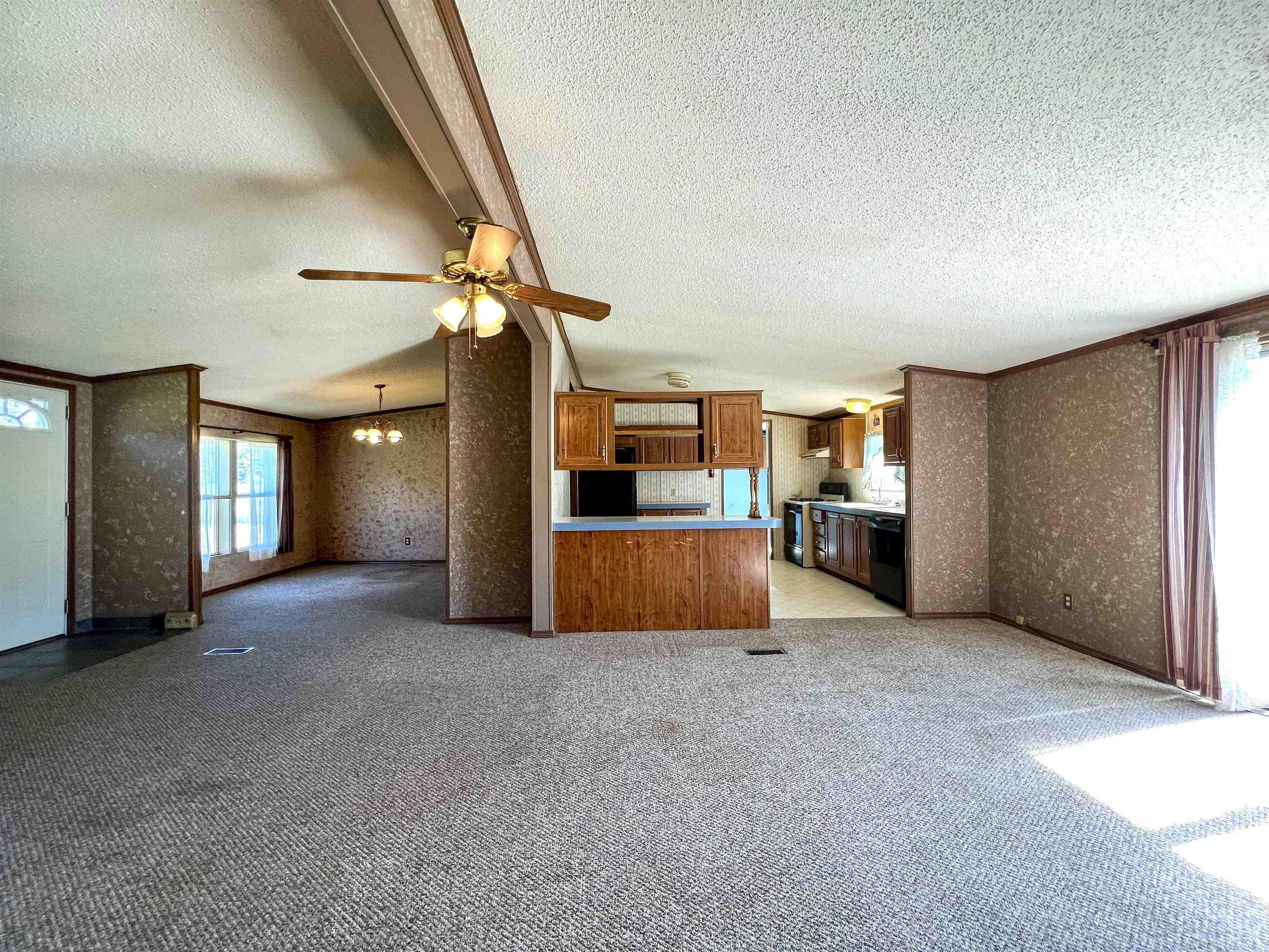 6022 State Rte 101 St. Joe, IN 46785 - Photo 12 of 23