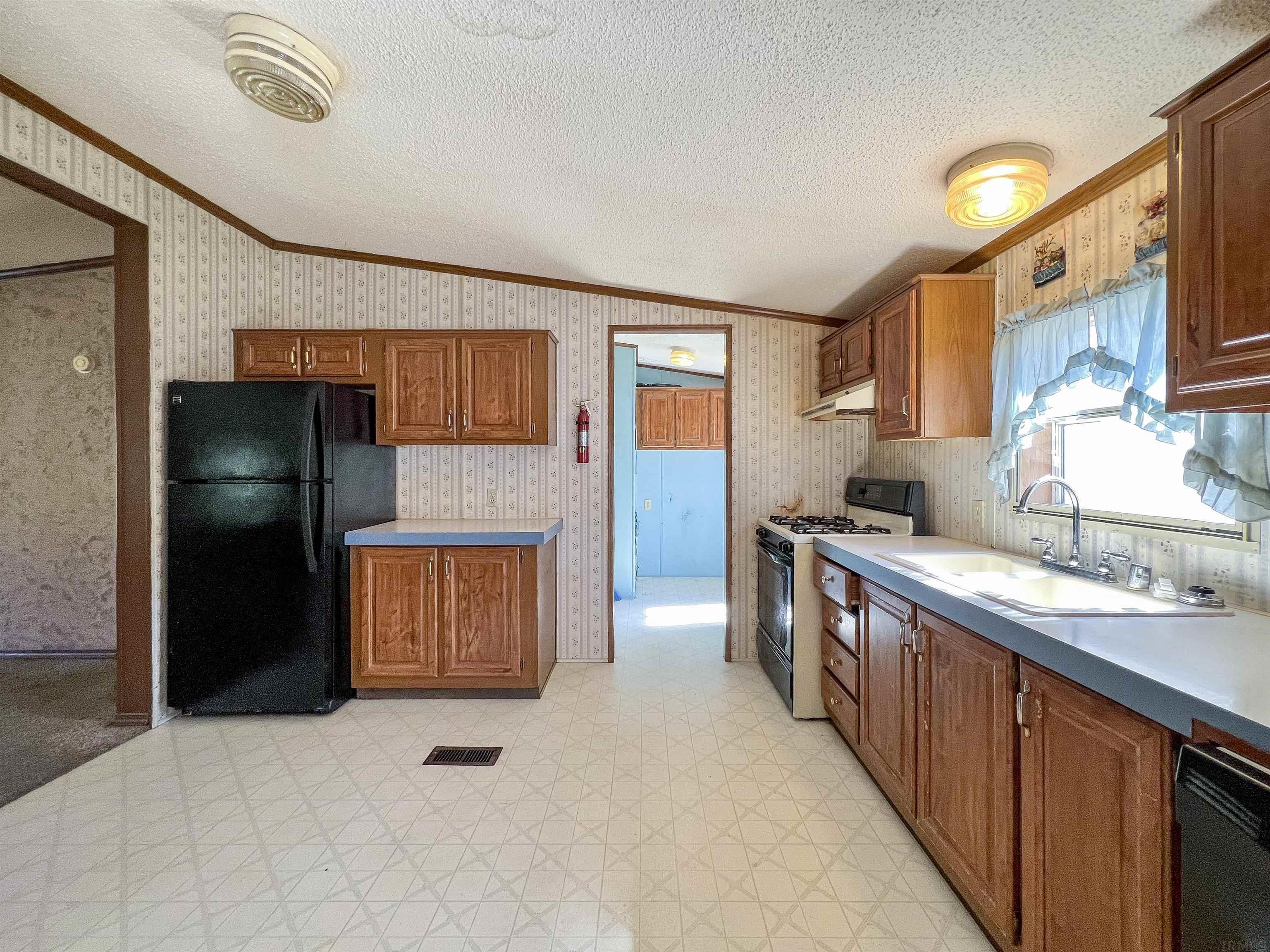 6022 State Rte 101 St. Joe, IN 46785 - Photo 13 of 23
