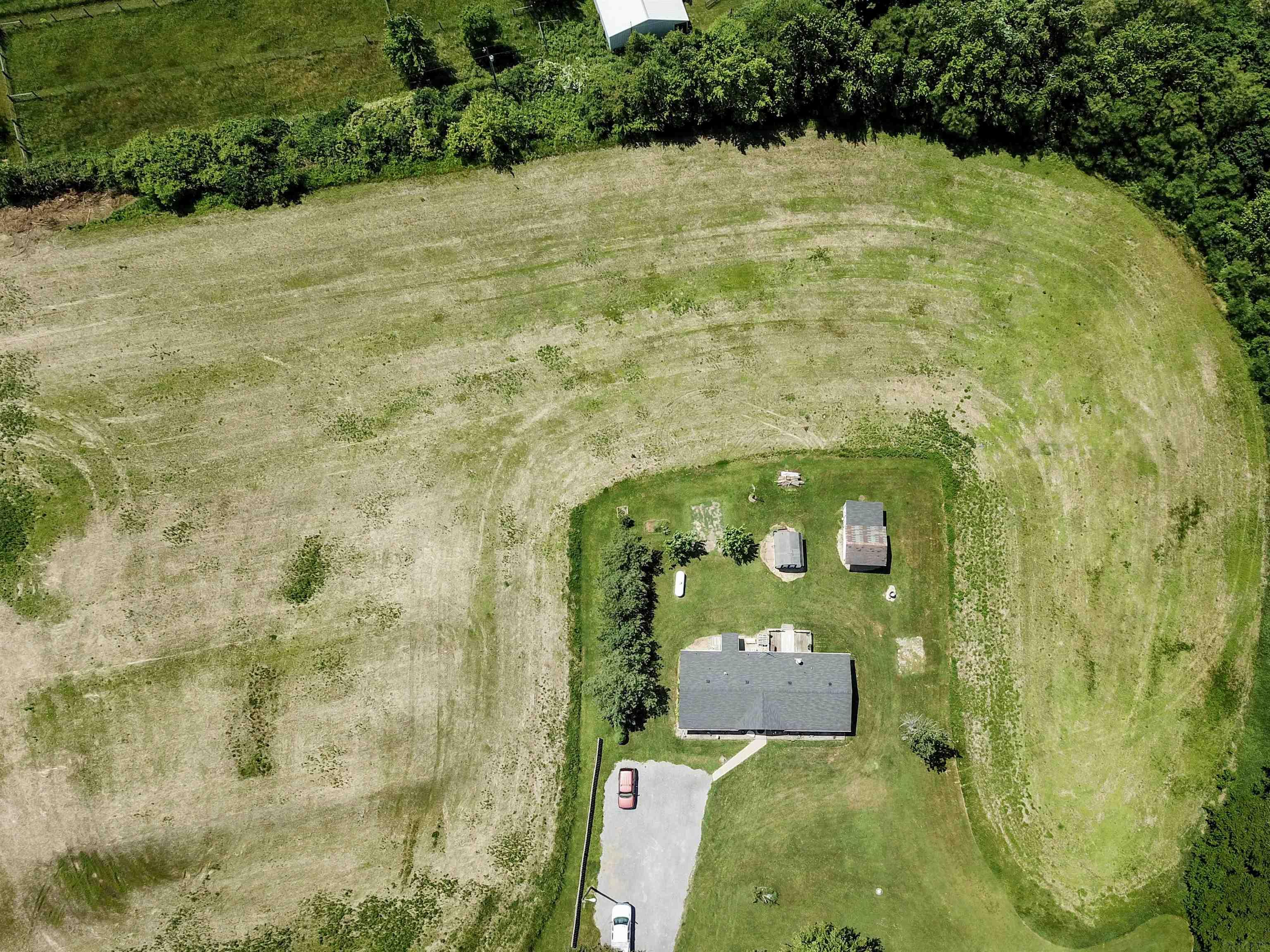 6022 State Rte 101 St. Joe, IN 46785 - Photo 5 of 23