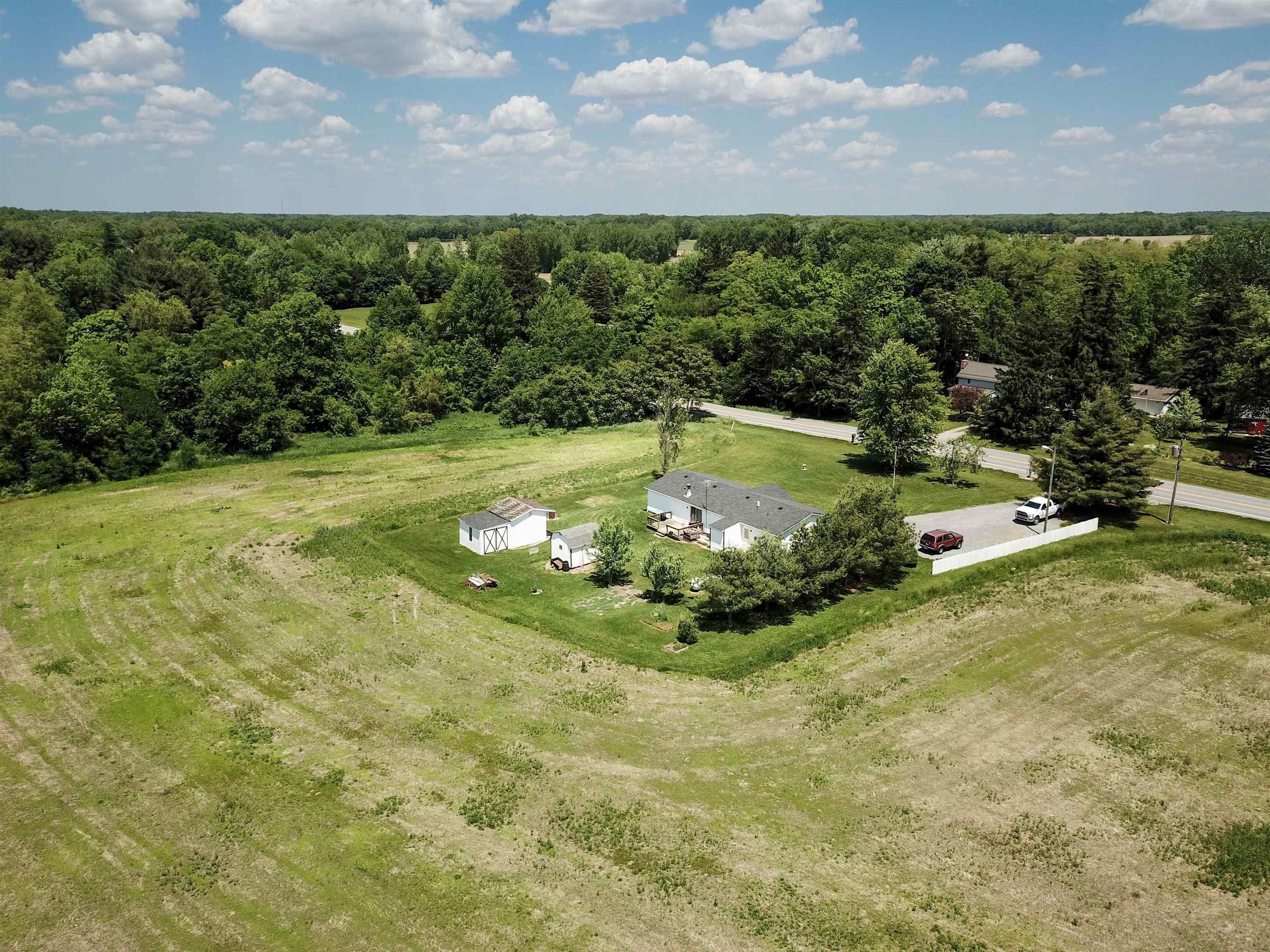6022 State Rte 101 St. Joe, IN 46785 - Photo 6 of 23