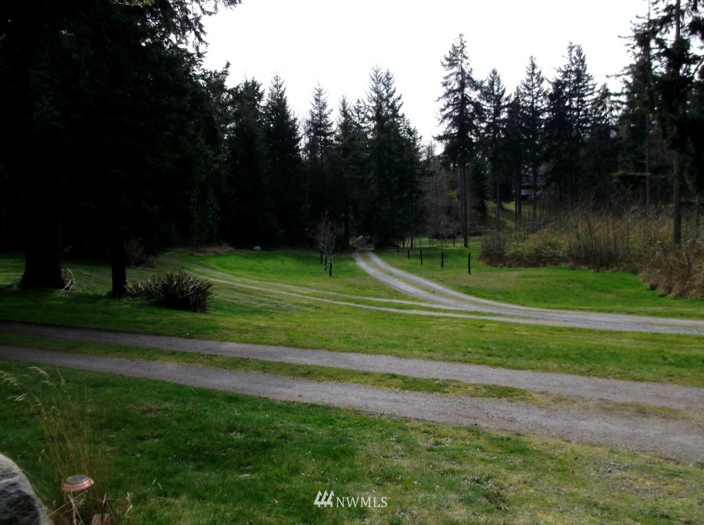 4108 Glendale Road Clinton, WA 98236 - Photo 14 of 15 Gallery Image 14