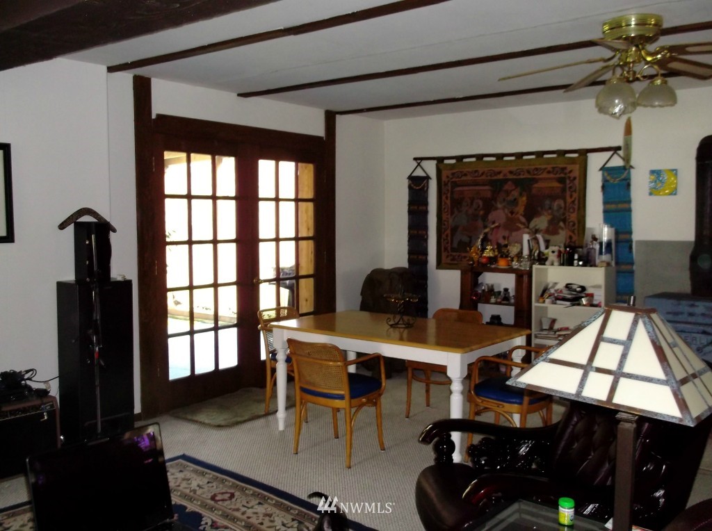 4108 Glendale Road Clinton, WA 98236 - Photo 5 of 15 Gallery Image 5
