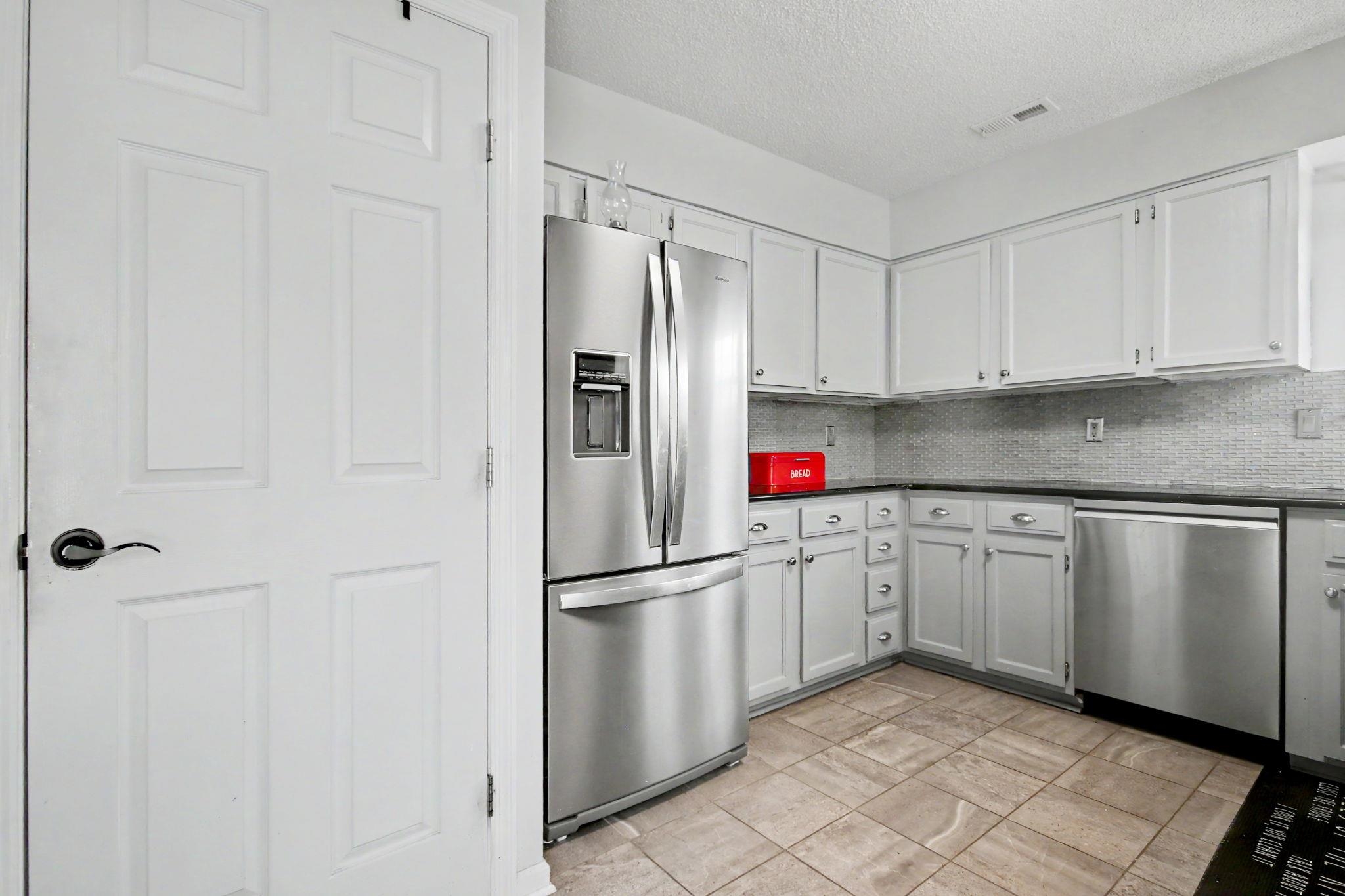 607 Bluebird Lane Murrells Inlet, SC 29576 - Photo 12 of 40