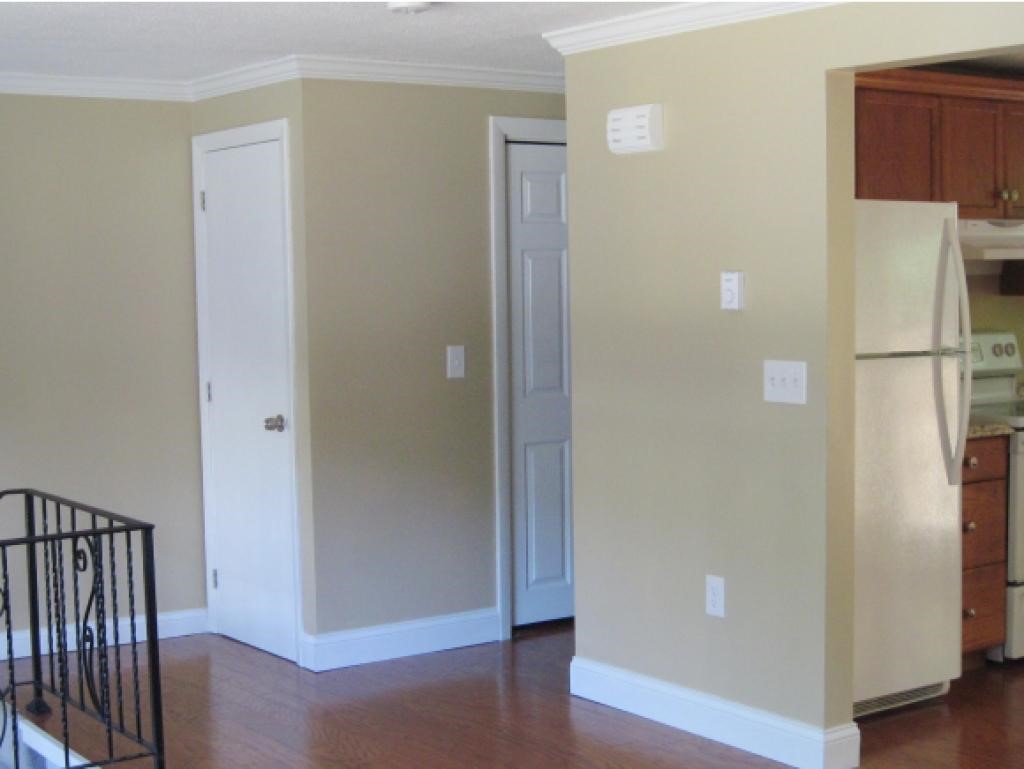 25 R Derryfield Road, Unit 25 Derry, NH 03038 - Photo 9 of 13