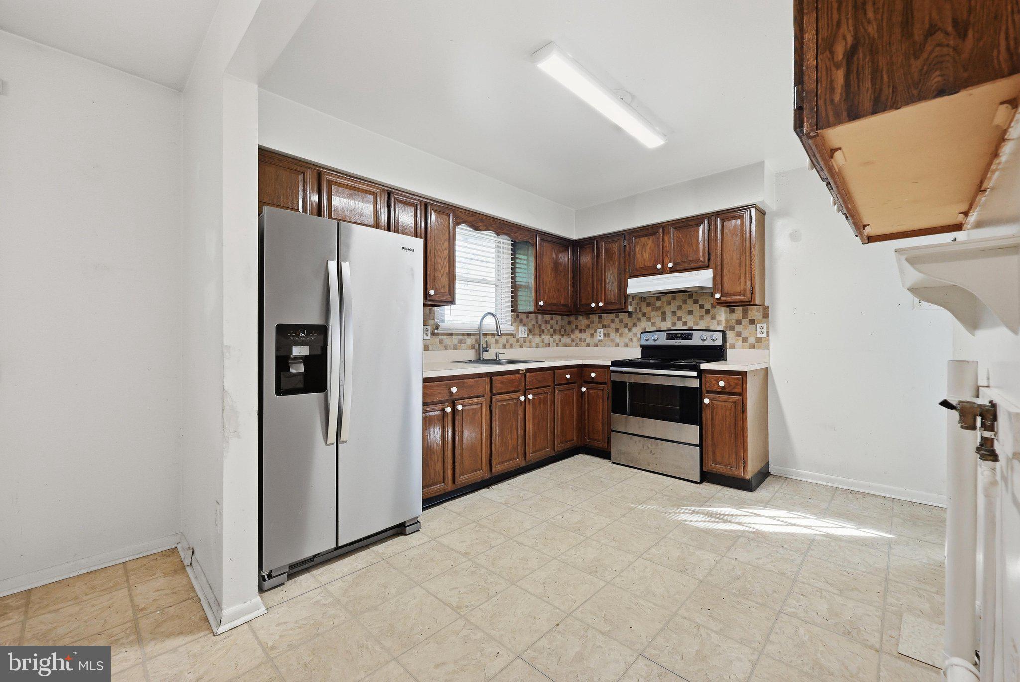 608 Oak Tree Road Westminster, MD 21157 - Photo 30 of 54 kitchen