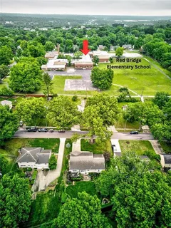 $385,000 | 409 East 108th Terrace, Kansas City, MO 64131