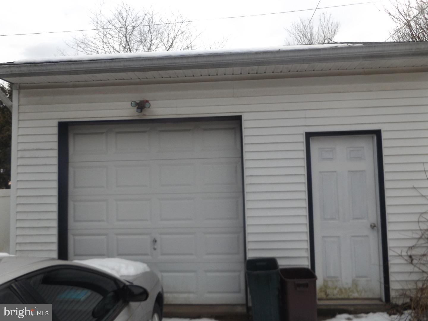 1008 Windsor Road Warminster, PA 18974 - Photo 11 of 13