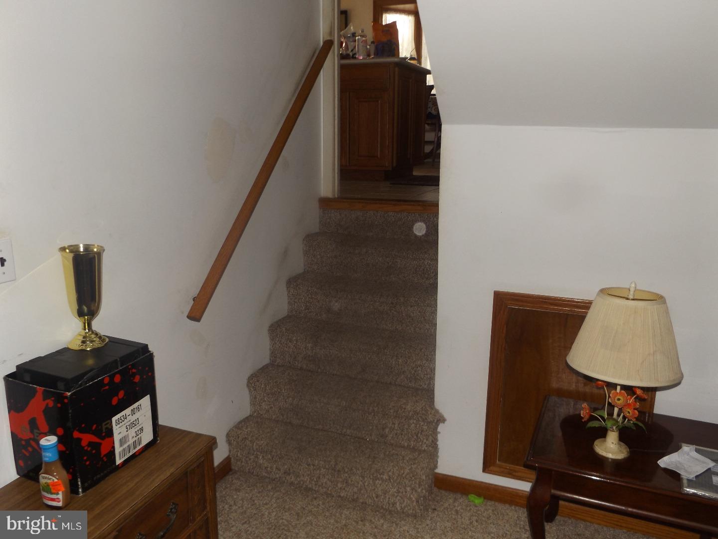 1008 Windsor Road Warminster, PA 18974 - Photo 7 of 13