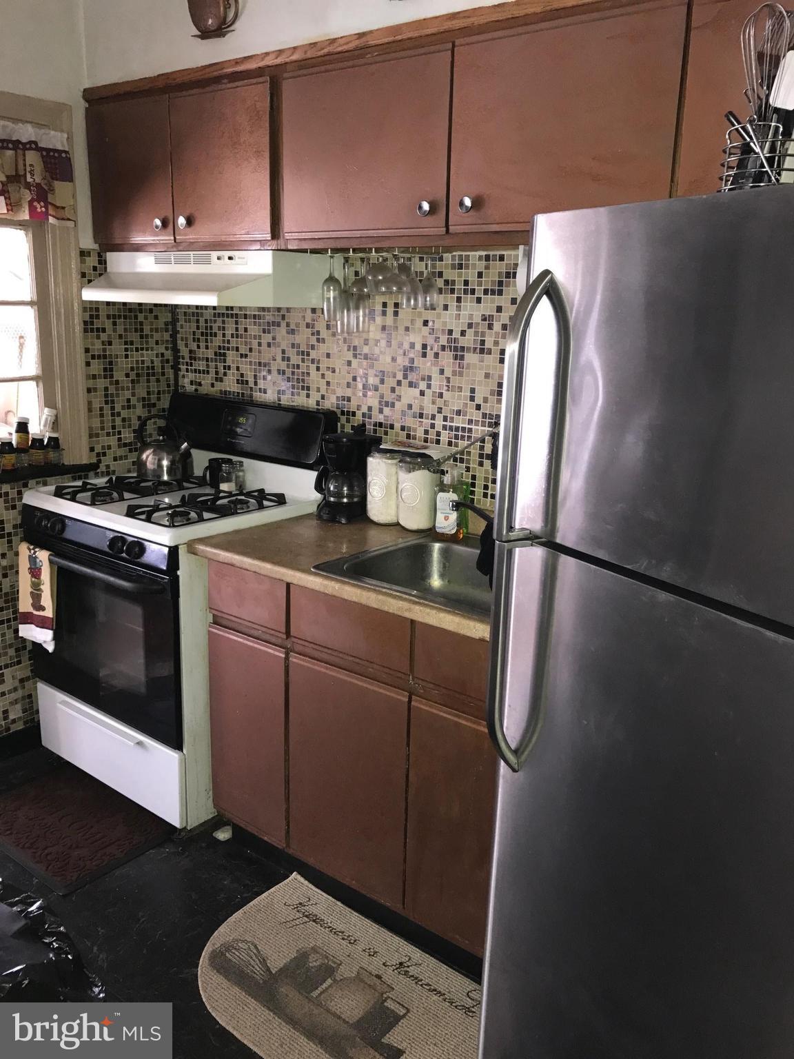 1610 Ridge Place Southeast Washington, DC 20020 - Photo 15 of 30 Kitchen