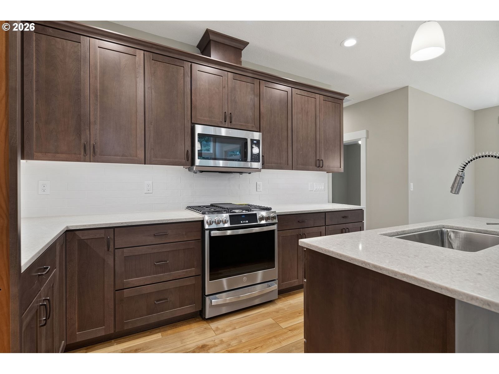 16031 Northeast Wasco Street Portland, OR 97230 - Photo 6 of 44