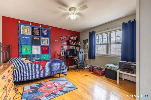 $675,000 | 5 Mt Pleasant Road, Newtown, CT 06470