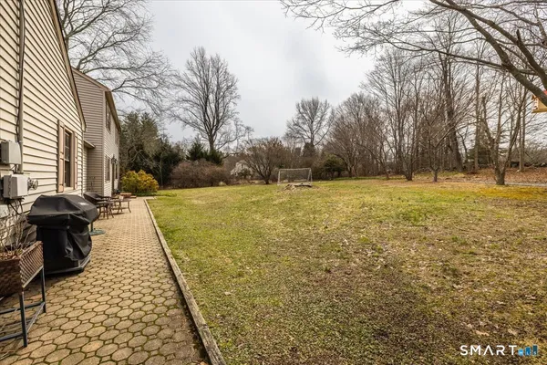$675,000 | 5 Mt Pleasant Road, Newtown, CT 06470