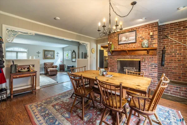 $675,000 | 5 Mt Pleasant Road, Newtown, CT 06470