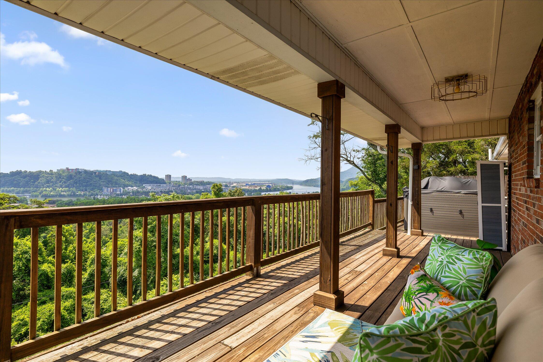 302 Walsh Road Chattanooga, TN 37405 - Photo 4 of 84 58-302 Walsh Rd-34
