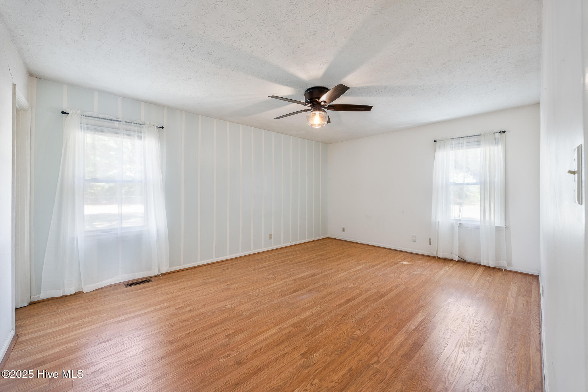 320 Neil Maxwell Road Raeford, NC 28376 - Photo 16 of 24 320 Neil Maxwell-10