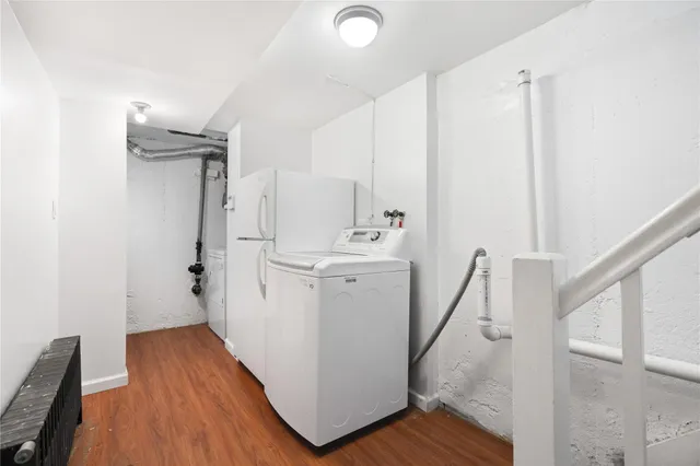 $990,000 | 25-31 Bayside Lane | Murray Hill - Flushing