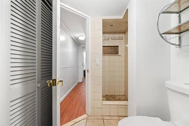 $990,000 | 25-31 Bayside Lane | Murray Hill - Flushing