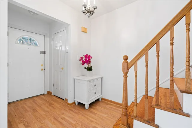 $990,000 | 25-31 Bayside Lane | Murray Hill - Flushing