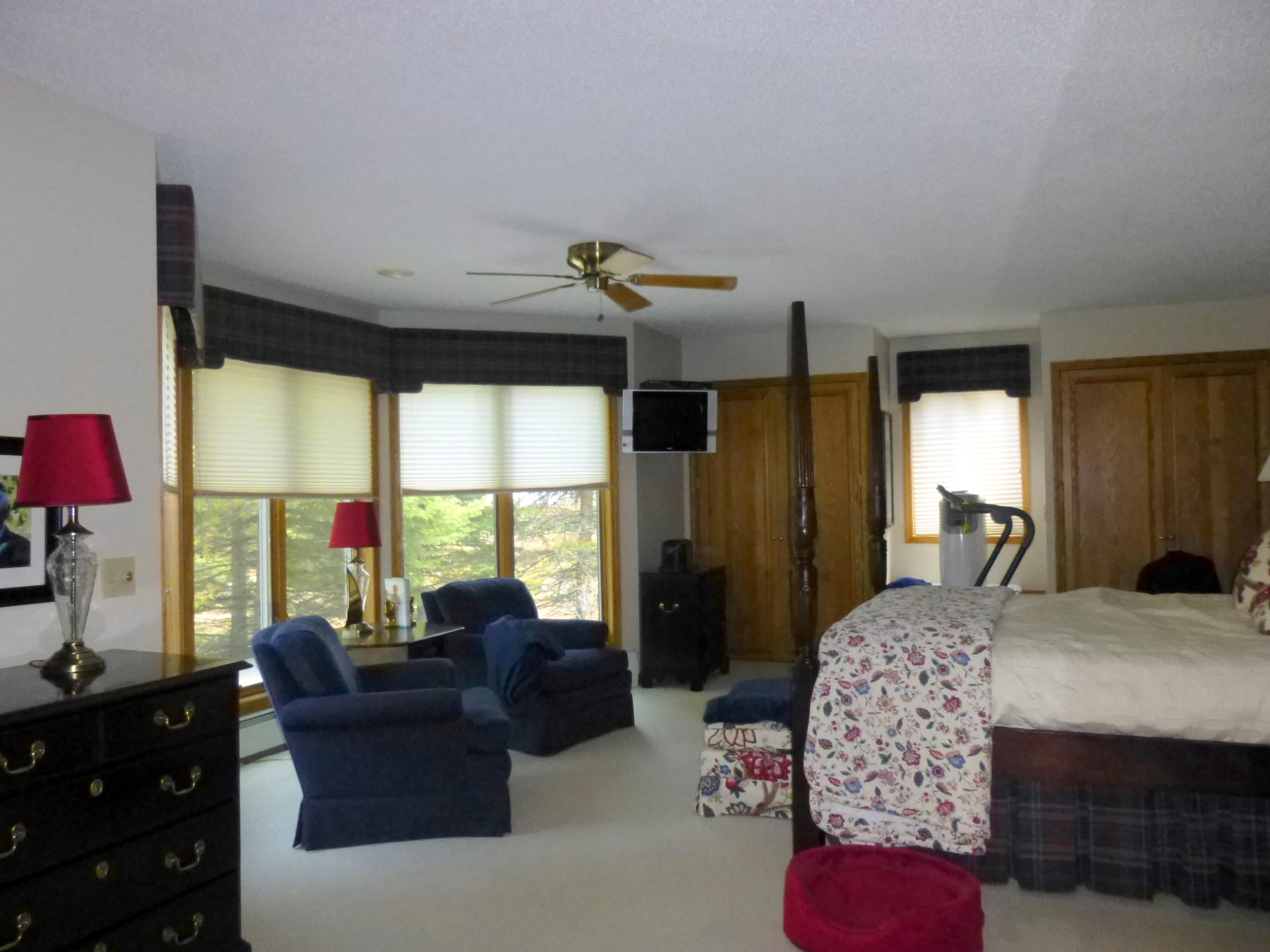 3320 Edgewater Drive Cheboygan, MI 49721 - Photo 16 of 36 Gallery Image 16